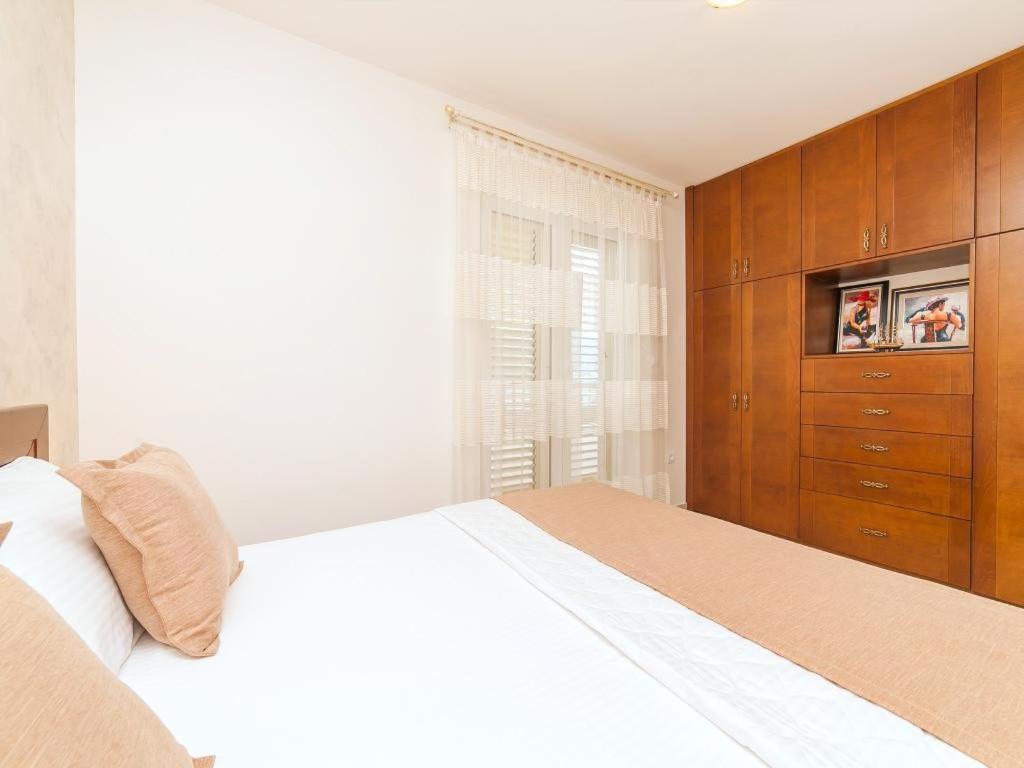 Apartments Balbo Bijela Δωμάτιο φωτογραφία